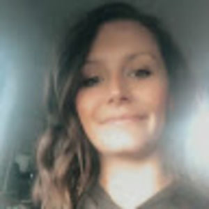 Meet your Posher, Leeanna